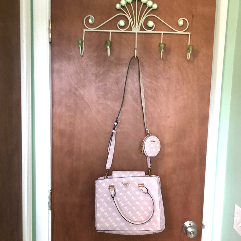 NEW GUESS Purse